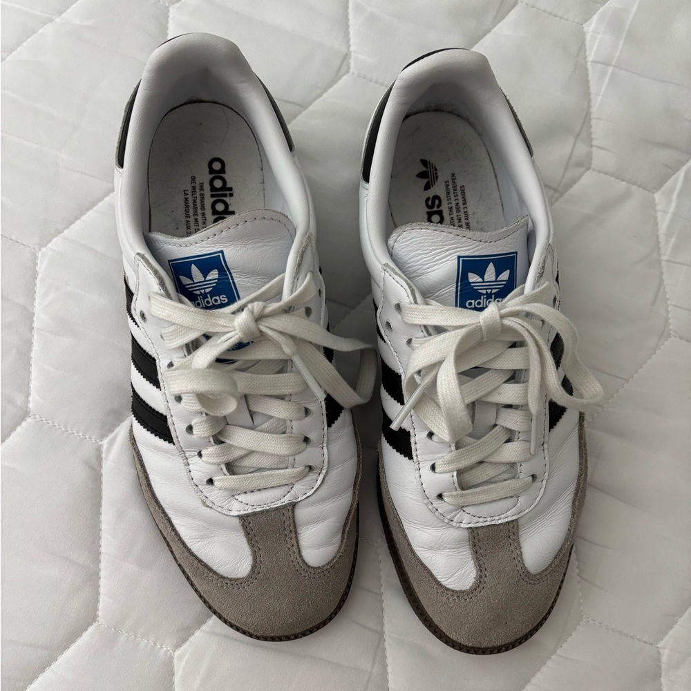 Adidas Sambas